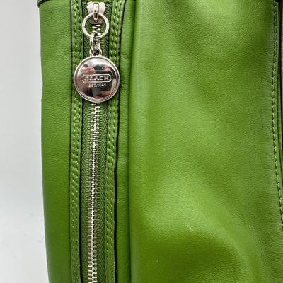 Coach Gallery Green Leather Tote Style Purse