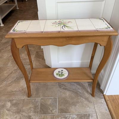 Beautiful country style tile top pine table