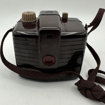 Kodak Brownie Starlet & Holiday Flash Cameras w/Manuals