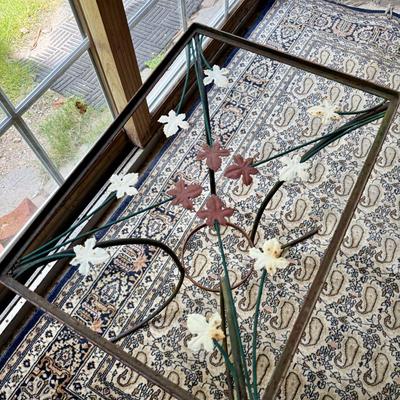 Cool floral table (no glass!)!