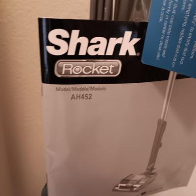 SHARK ROCKET BAGLESS VACUUM