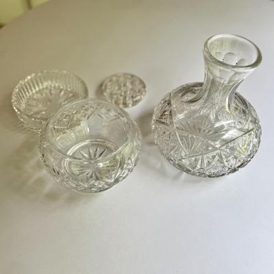 Four beautiful heavy crystal pieces