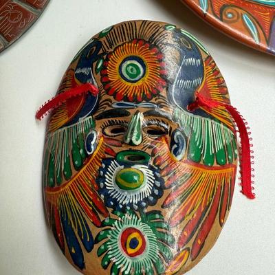 Four cool pieces from around the world including Easter Island statue