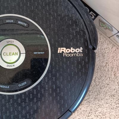 LIKE NEW ROBOT ROOMBA 595 PET SERIES