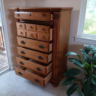 NICE AMERICAN DREW 6 DRAWER CHEST IN GREAT SHAPE