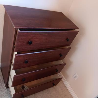 4 DRAWER CHEST