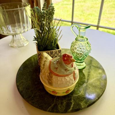 Marble lazy susan with all decor shown