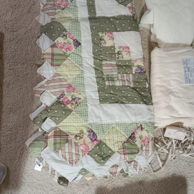 FULL SIZE COMFORTER, MATTRESS COVER AND ELECTRIC BLANKET