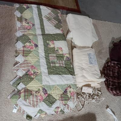 FULL SIZE COMFORTER, MATTRESS COVER AND ELECTRIC BLANKET