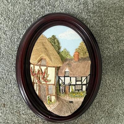 Oval framed cottages