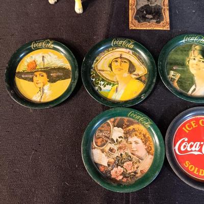 SMALL COLLECTIBLES