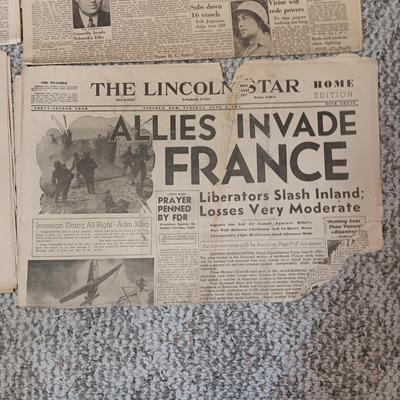 1941 - 1944 NEWSPAPER HEADLINES REGARDING WWII