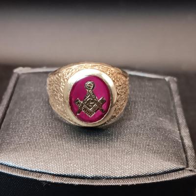 MEN'S 10K GOLD MASONIC RING 8.07g SIZE 8 1/2
