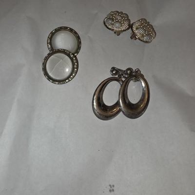Clip On earrings