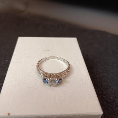 STERLING SILVER RING WITH CZ AND BLUE TOPAZ STONES 3.34g SIZE 9 1/2