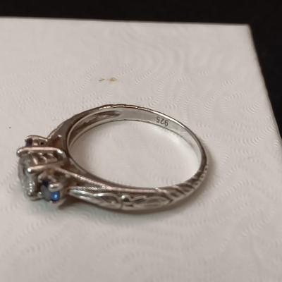 STERLING SILVER RING WITH CZ AND BLUE TOPAZ STONES 3.34g SIZE 9 1/2