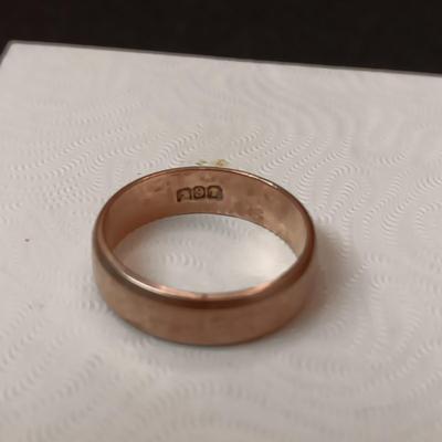 10K GOLD BAND 3.40g SIZE 5 3/4