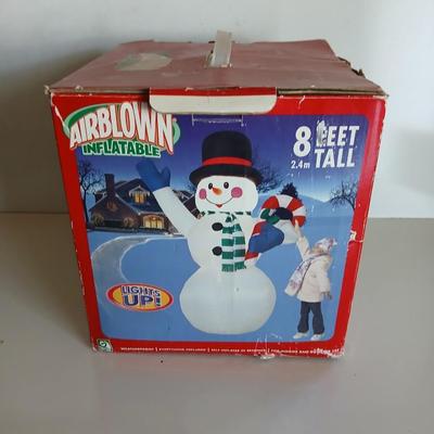 Gemmy Air blown Inflatable 8-Foot Snowman – Lights Up!