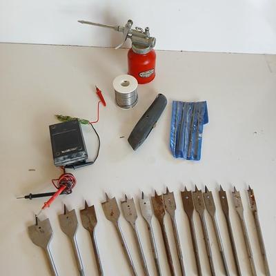 Mixed Tool Lot – Spade Bits, Multimeter, Utility Knife & More
