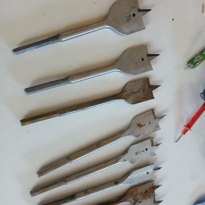 Mixed Tool Lot – Spade Bits, Multimeter, Utility Knife & More