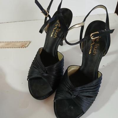 Lot of 3 Women’s Heels – Size Varies