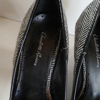 Lot of 3 Women’s Heels – Size Varies