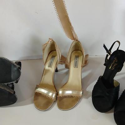 Lot of 3 Women’s Heels – Size Varies