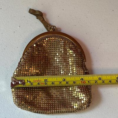 Whiting and Davis coin purse