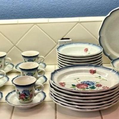 Mikasa China-40 Pieces