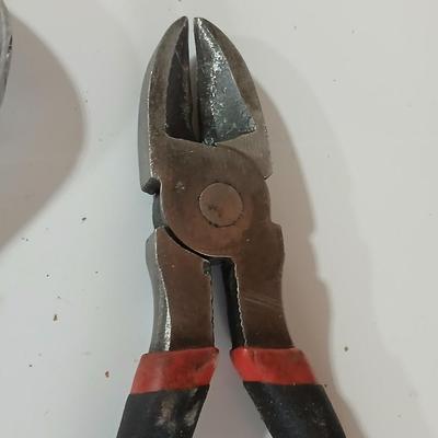 Craftsman 3/4 HP Jigsaw + Pliers & Adjustable Wrench Lot