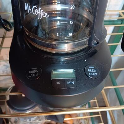 2 MR COFFEE PROGRAMMABLE 12 AND 5 CUP COFFEE MAKERS