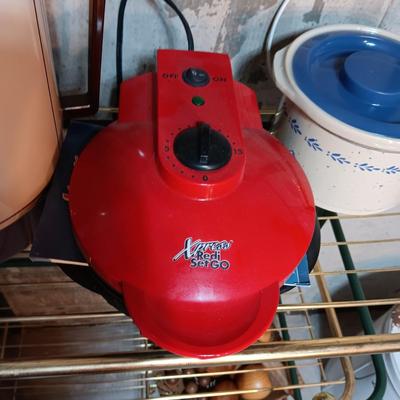 COFFEE URN WITH SPIGOT, XPRESS SANDWICH MAKER AND A SMALLER DIP CROCK POT