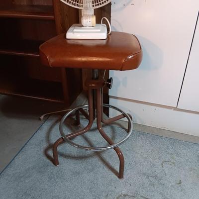 METAL STORAGE CABINET, SWIVEL STOOL AND A FAN