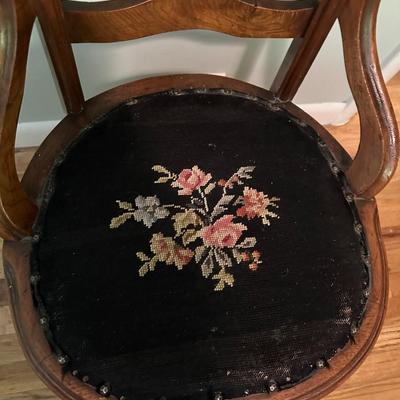 Antique Victoria Needlepoint Chair