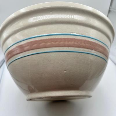 Large VTG McCoy Stoneware Bowl