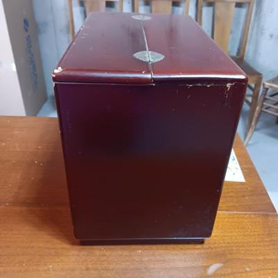 2 DRESSER TOP JEWELRY BOXES