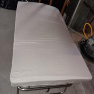 FOLDING CAMPING COT, SHOP VAC AND 4 DRAWER ORGANIZER