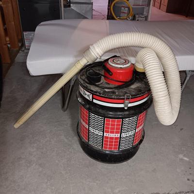 FOLDING CAMPING COT, SHOP VAC AND 4 DRAWER ORGANIZER
