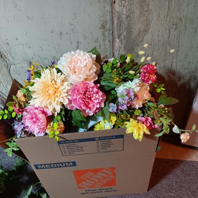 FAUX FLOWERS AND GREENERY