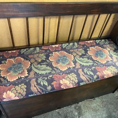 Wood Padded Bench w/Storage