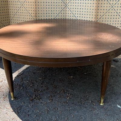 MCM 36” Round Never Mark Table