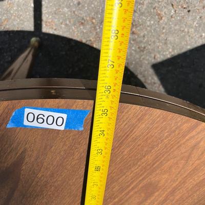 MCM 36” Round Never Mark Table