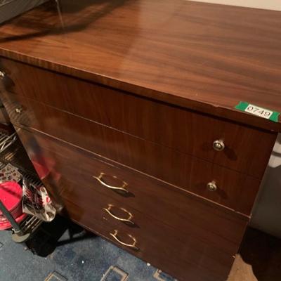 MCM Dresser