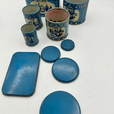 1940’s Vintage Wolverine Dutch Delft Canister Play Set