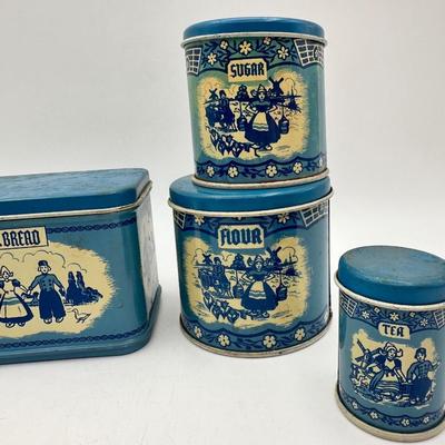 1940’s Vintage Wolverine Dutch Delft Canister Play Set