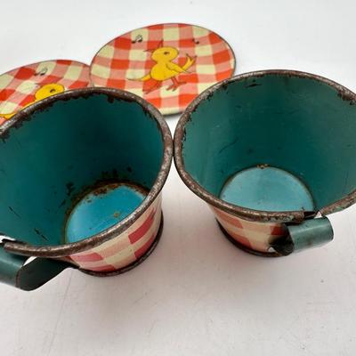 1930’s Ohio Art Fern Bisel Peat Child’s Tin Tea Set