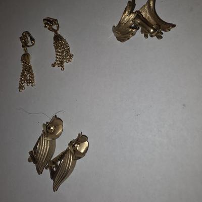 Gold tone clip on earrings