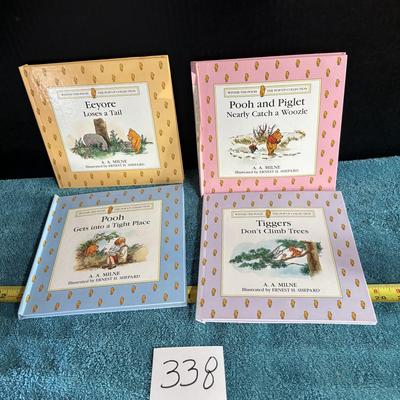 Winnie Pooh Book Set