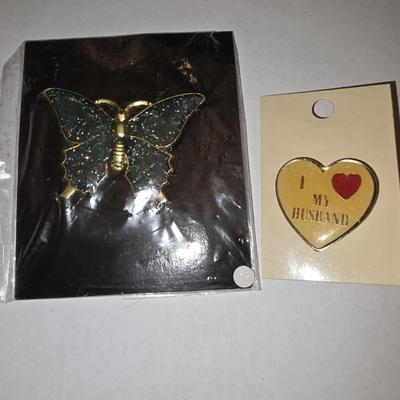 Pair of pins