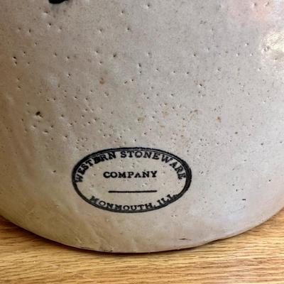 Antique Western Stoneware Company 8 Gallon Crock w/Handles